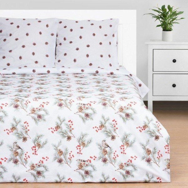 Постельное бельё Этель 1.5 сп Spruce branches 143х215 см,150х214 см, 70х70 см 2 шт,поплин 125 г/м2